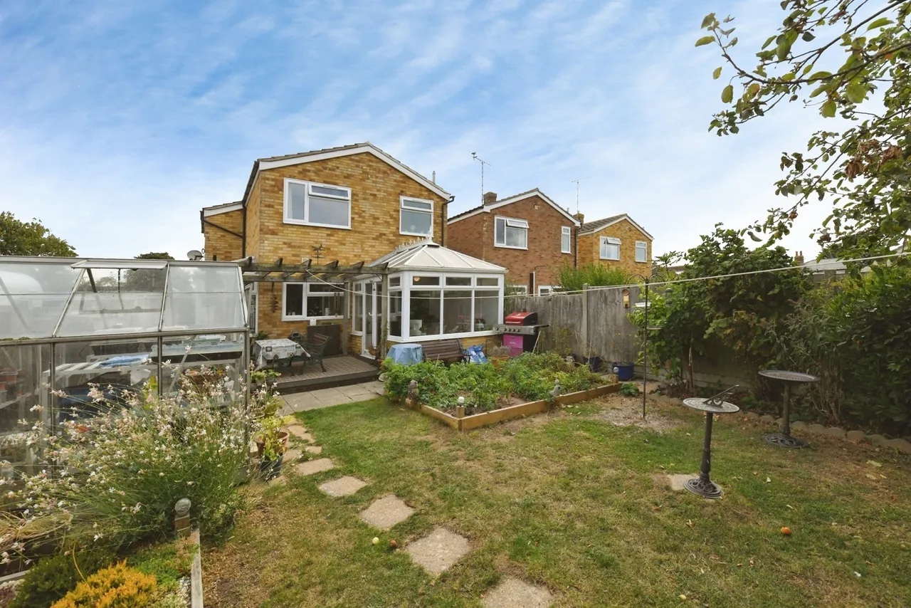 Mill Close, Tillingham, Essex, CM0, photo 2