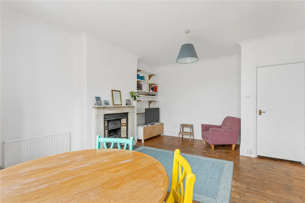 Raleigh Gardens, London, SW2, photo 6