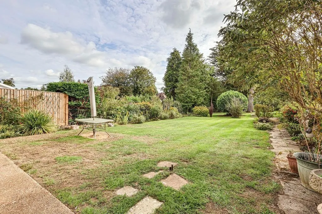 Langley Oaks Avenue, Sanderstead, photo 14