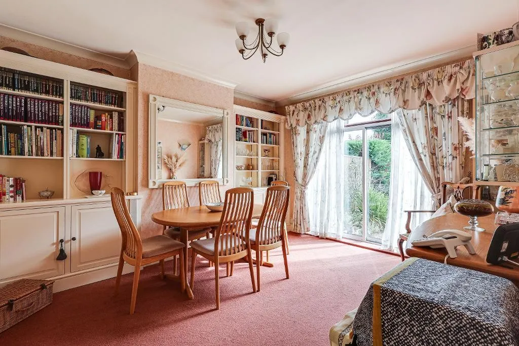 Langley Oaks Avenue, Sanderstead, photo 4