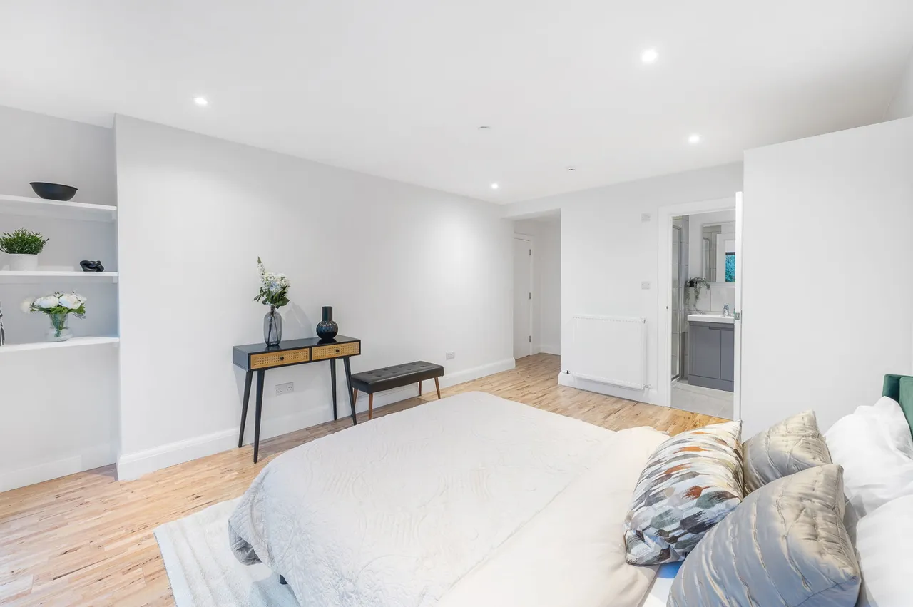 Rockhampton Road, Tulse Hill, SE27, photo 12