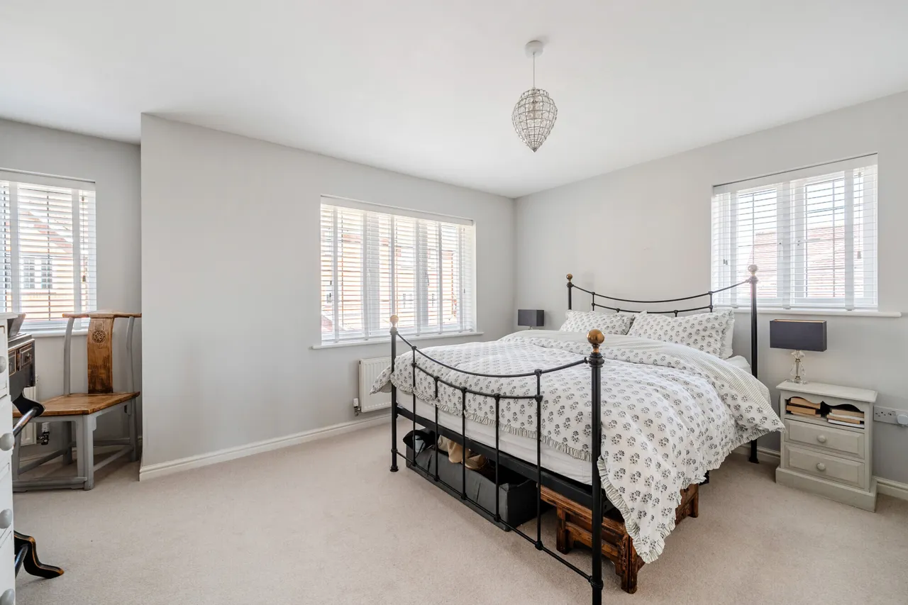 Burnham Road, Alton, GU34, photo 6