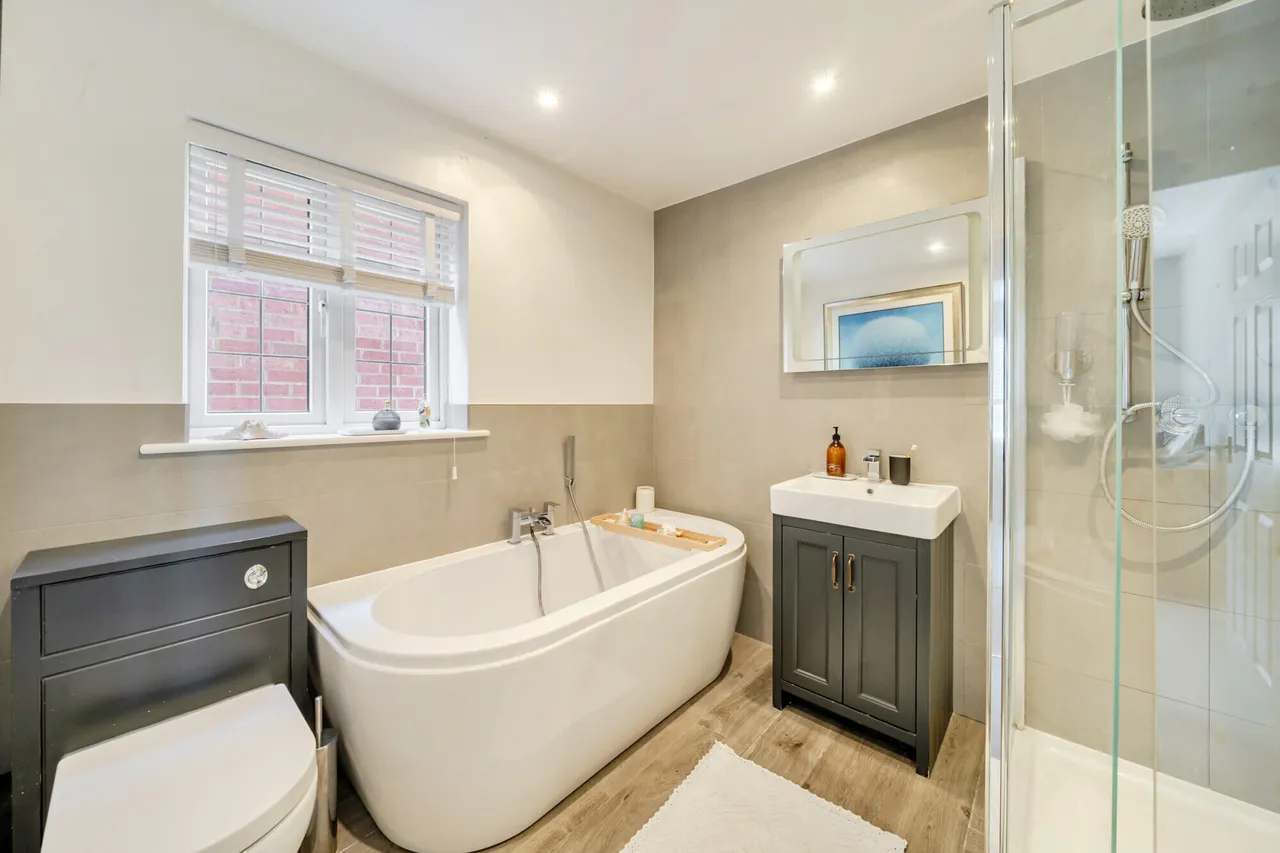 Burnham Road, Alton, GU34, photo 7
