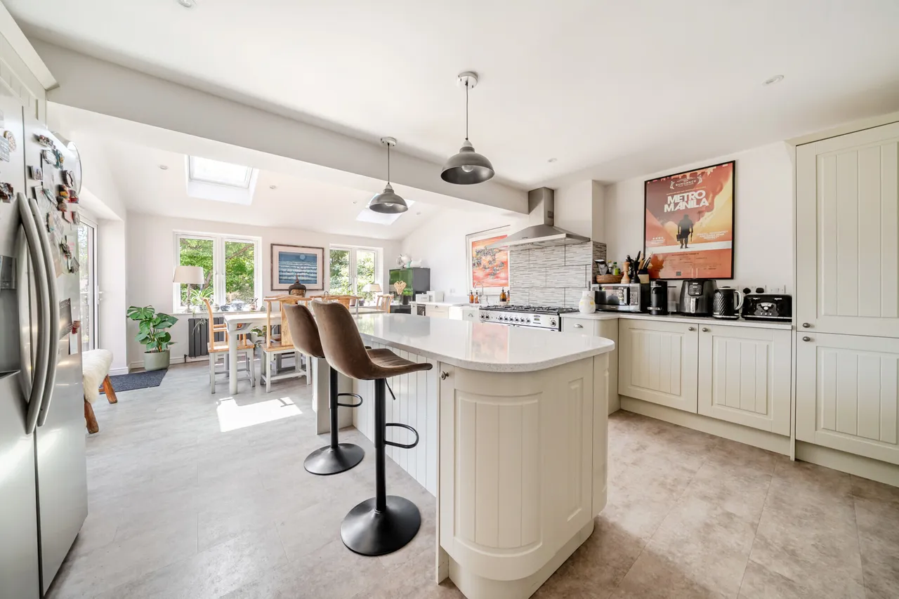 Burnham Road, Alton, GU34, photo 2