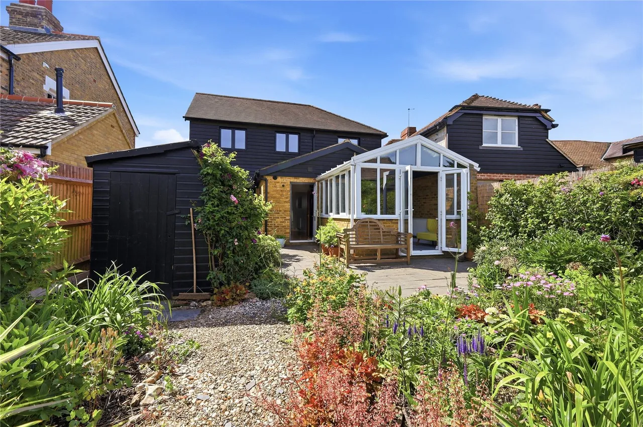 Warren Road, Southfleet, DA13, photo 7