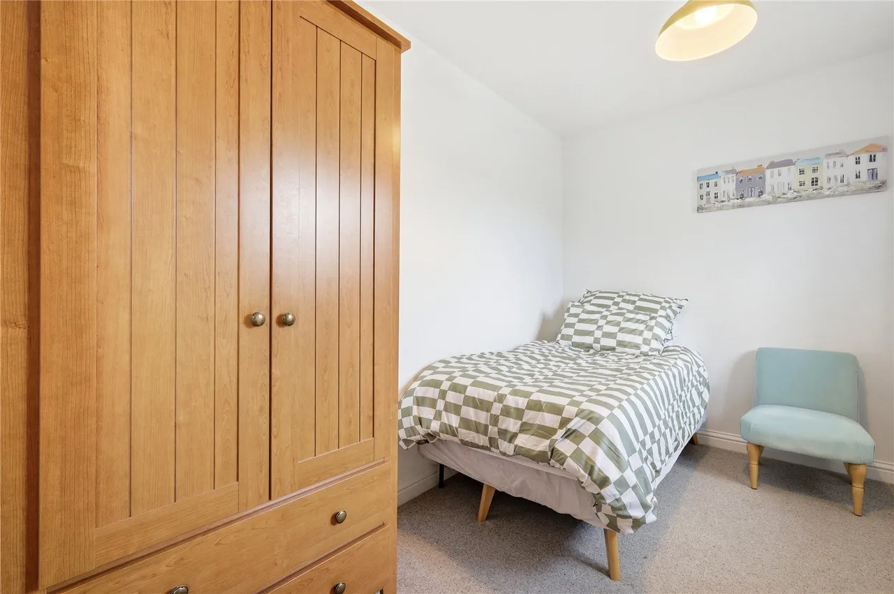 Warren Road, Southfleet, DA13, photo 18