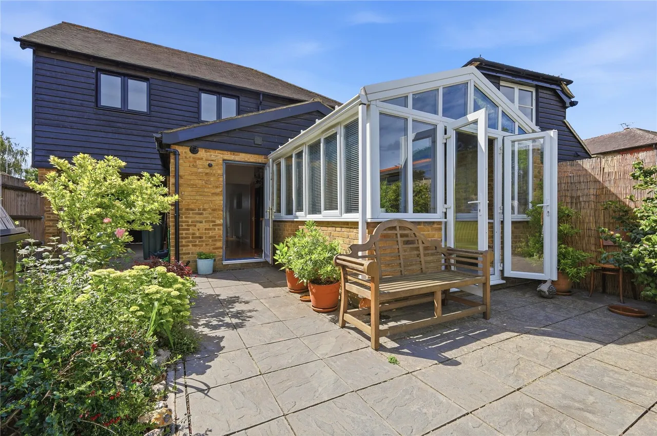 Warren Road, Southfleet, DA13, photo 6
