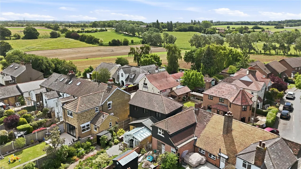 Warren Road, Southfleet, DA13, photo 31