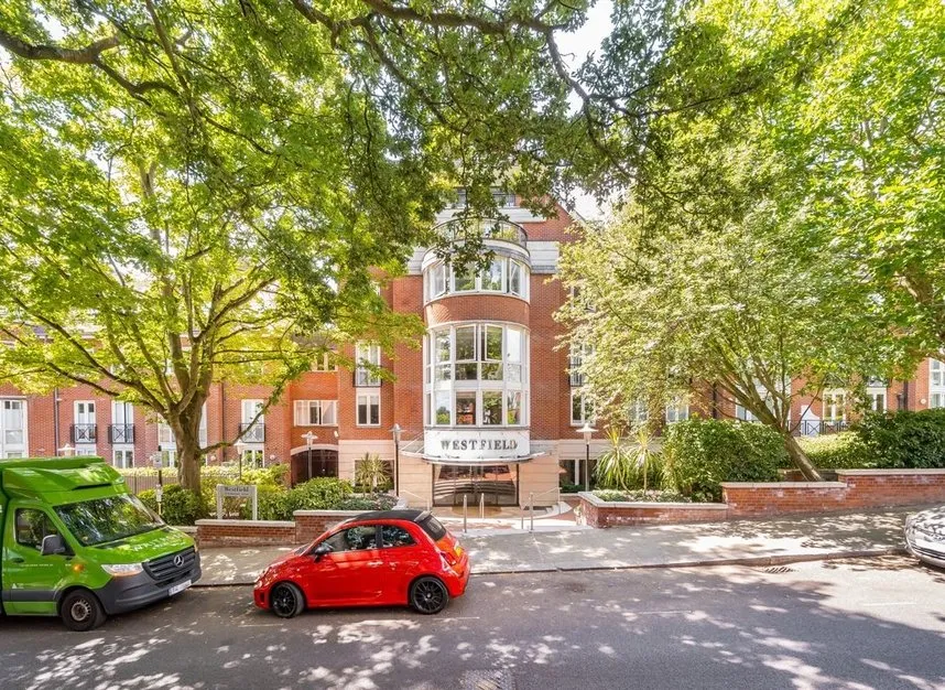 2 bed flat for sale — Kidderpore Avenue, Hampstead, NW3
