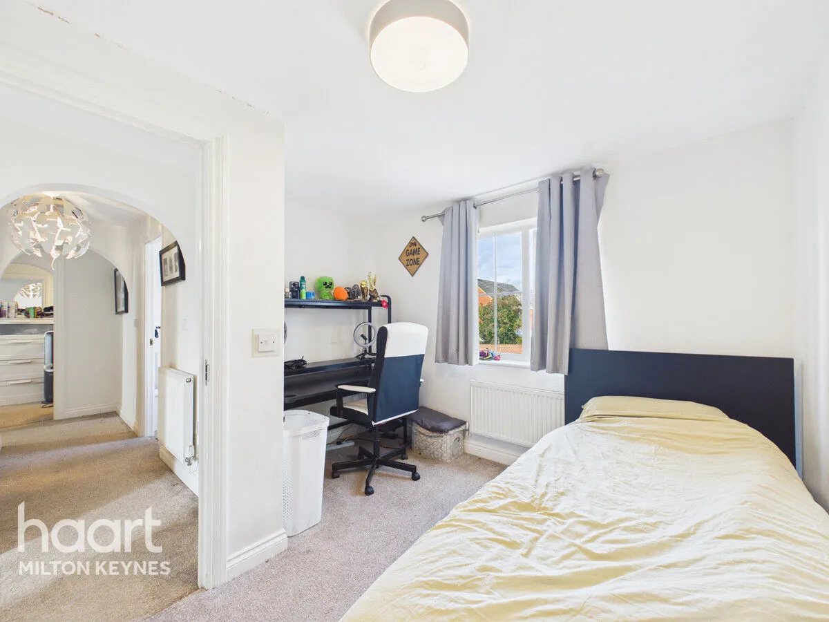 Newport Road, Woburn Sands, MK17, photo 15