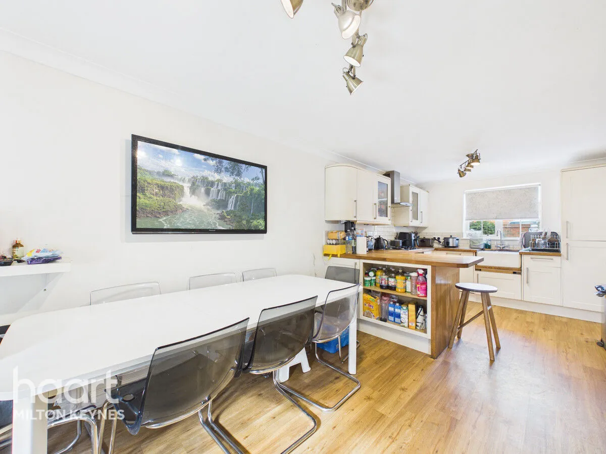 Newport Road, Woburn Sands, MK17, photo 9
