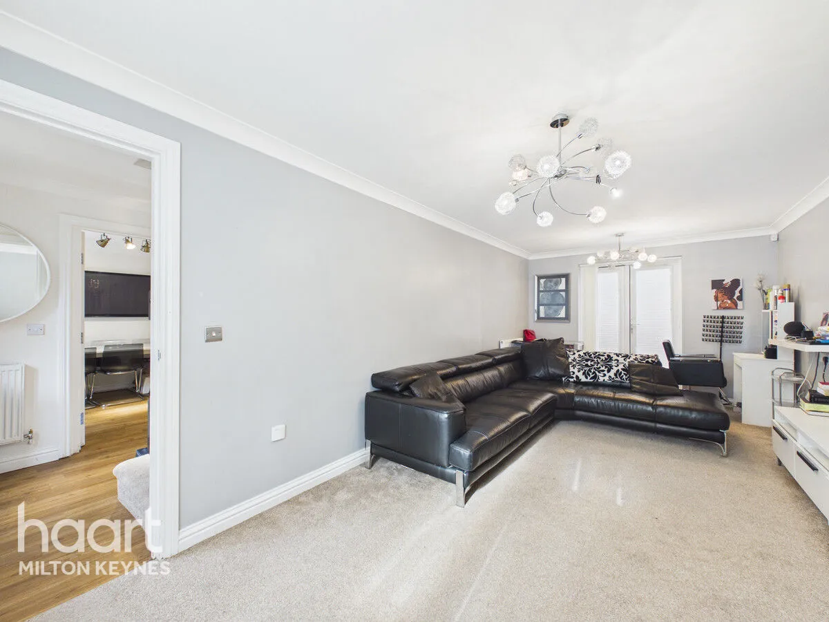 Newport Road, Woburn Sands, MK17, photo 5