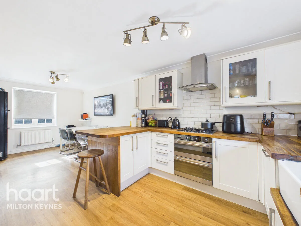 Newport Road, Woburn Sands, MK17, photo 7