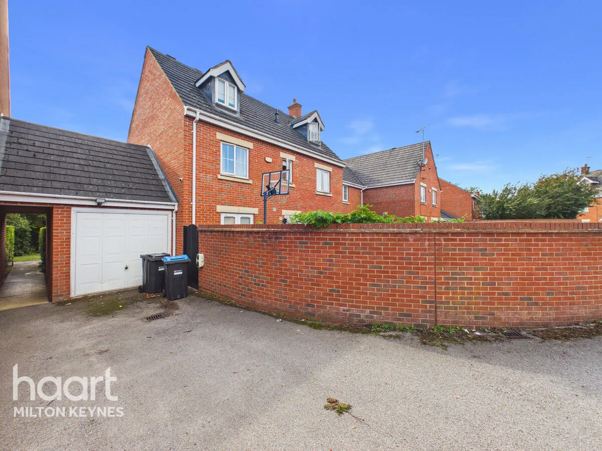 Newport Road, Woburn Sands, MK17, photo 4