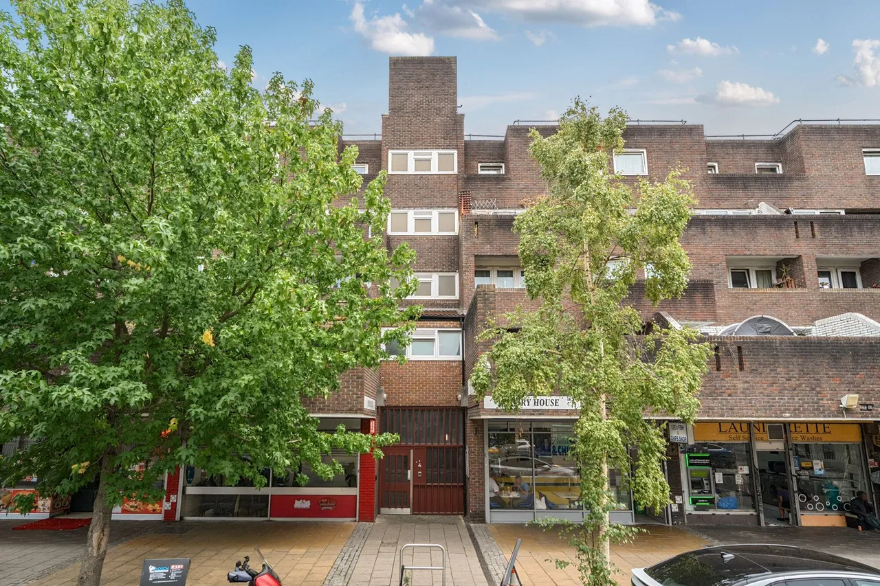 3 bed flat for sale — Lambeth Walk, SE11