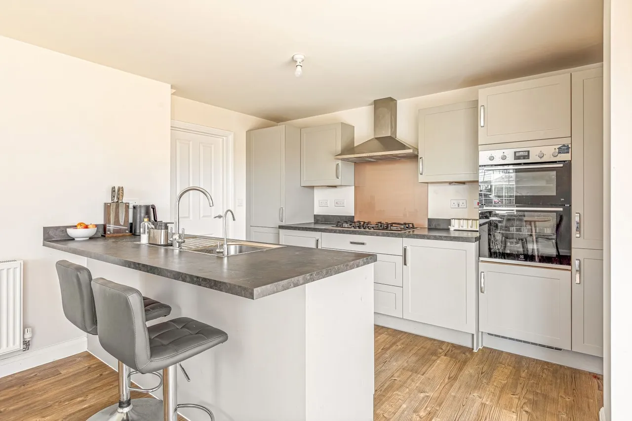 Johnson Close, Wigston, LE18, photo 5