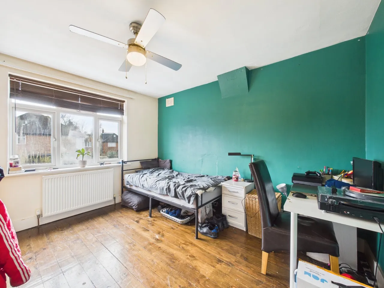 Ashview Gardens, Ashford, TW15, photo 9