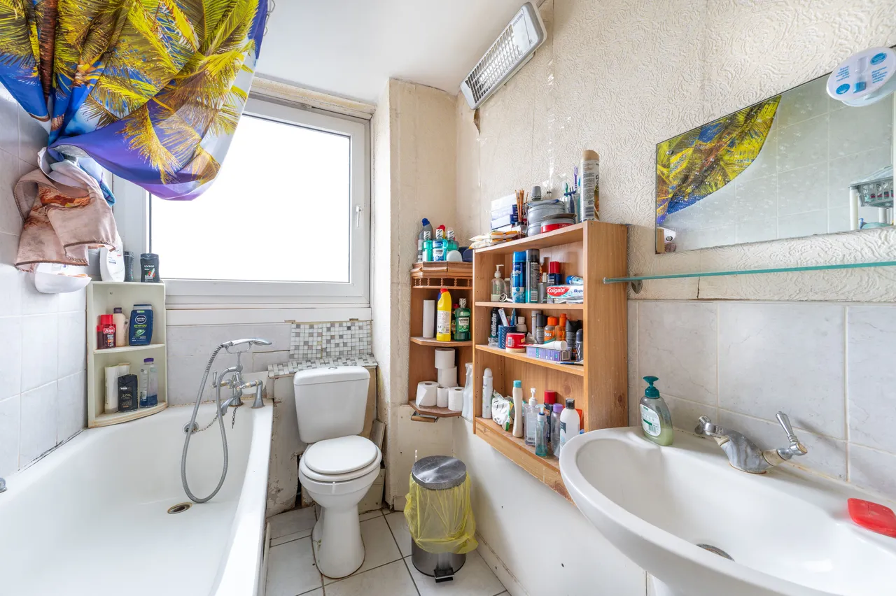 118 Midlothian House, Oman Avenue, London, photo 4