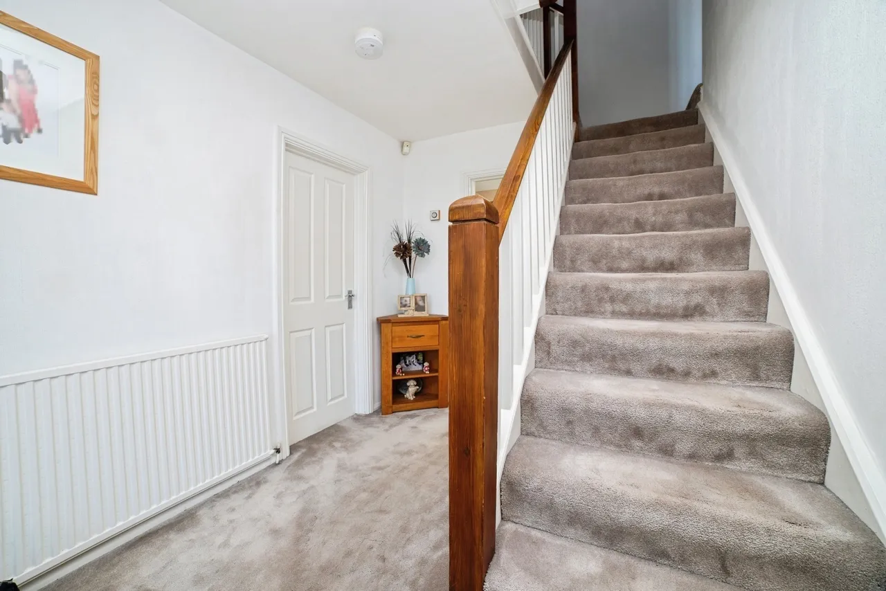 Lindhurst Lane, Mansfield, Nottinghamshire, NG18, photo 20