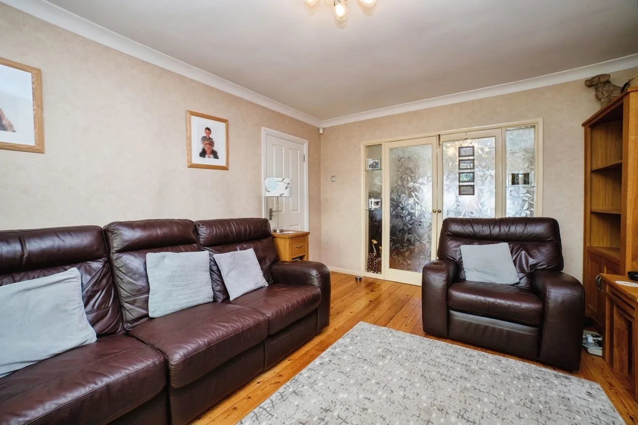 Lindhurst Lane, Mansfield, Nottinghamshire, NG18, photo 10