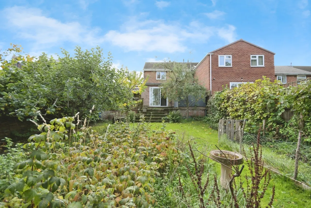Queen Victoria Road, New Tupton, Chesterfield, Derbyshire, S42, photo 3