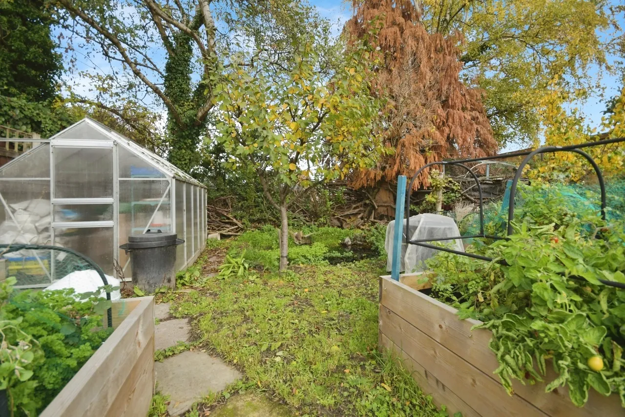 Queen Victoria Road, New Tupton, Chesterfield, Derbyshire, S42, photo 5