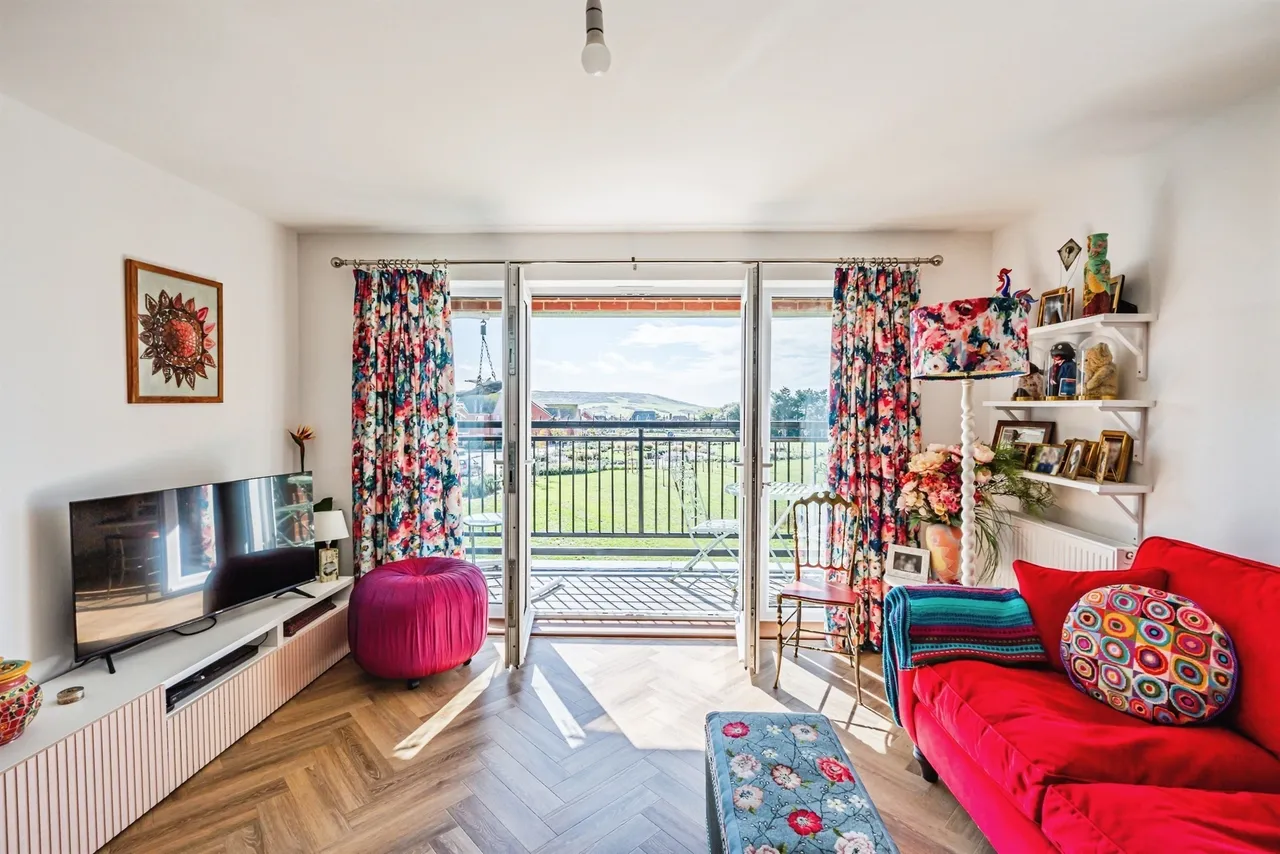 Newlands Place, Seaford, BN25, photo 8