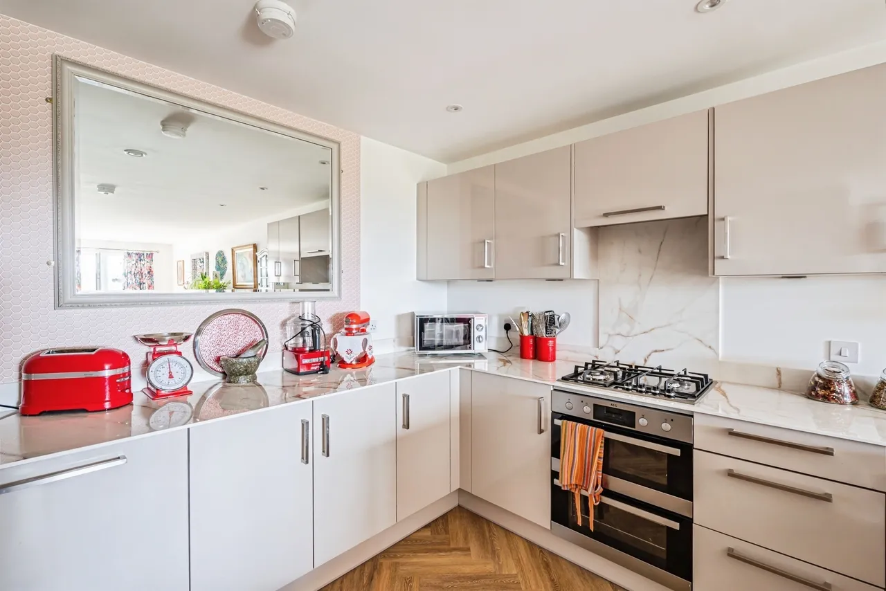 Newlands Place, Seaford, BN25, photo 5