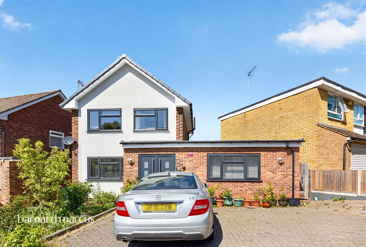 Woodside Lane, London, N12, photo 14