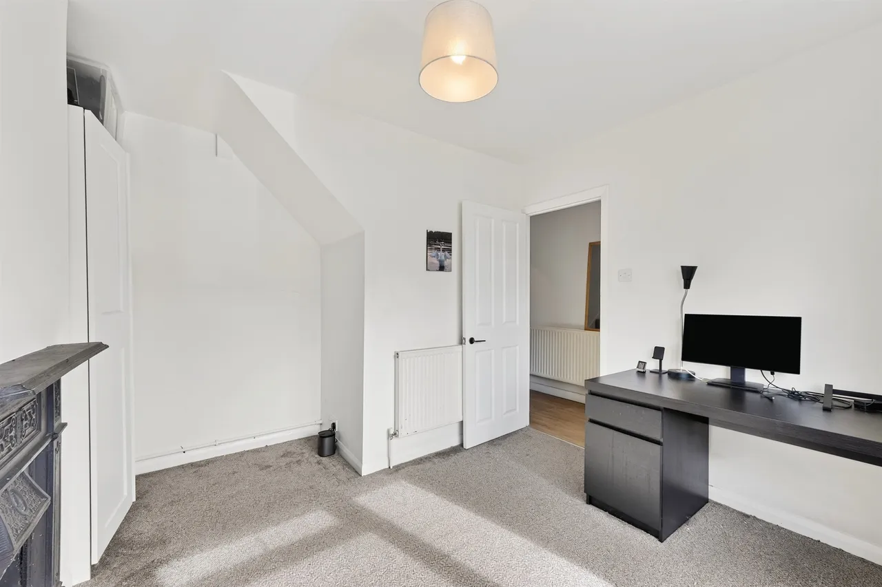 Lindsay Road, Worcester Park, photo 9