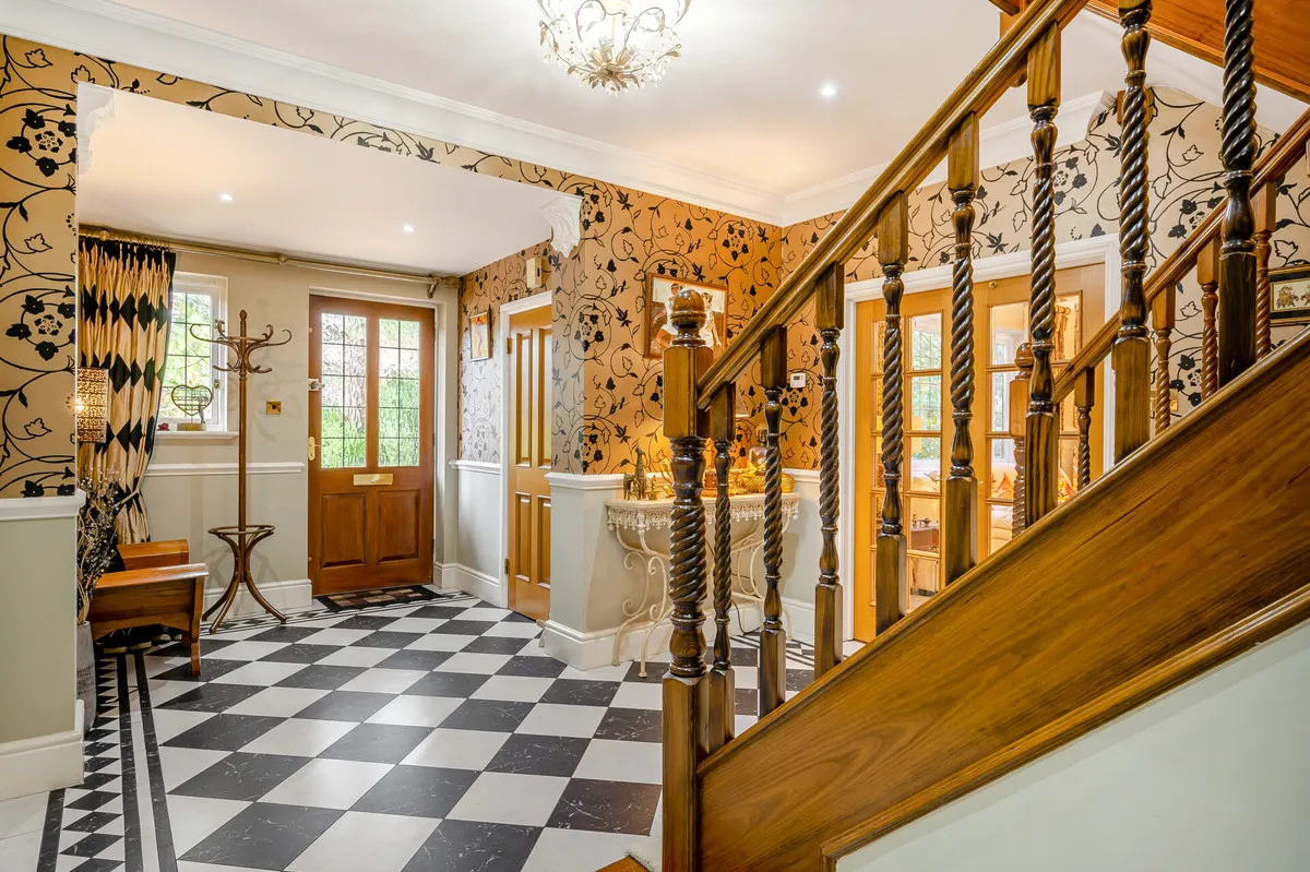 Alderbrook Road, Solihull, B91, photo 6