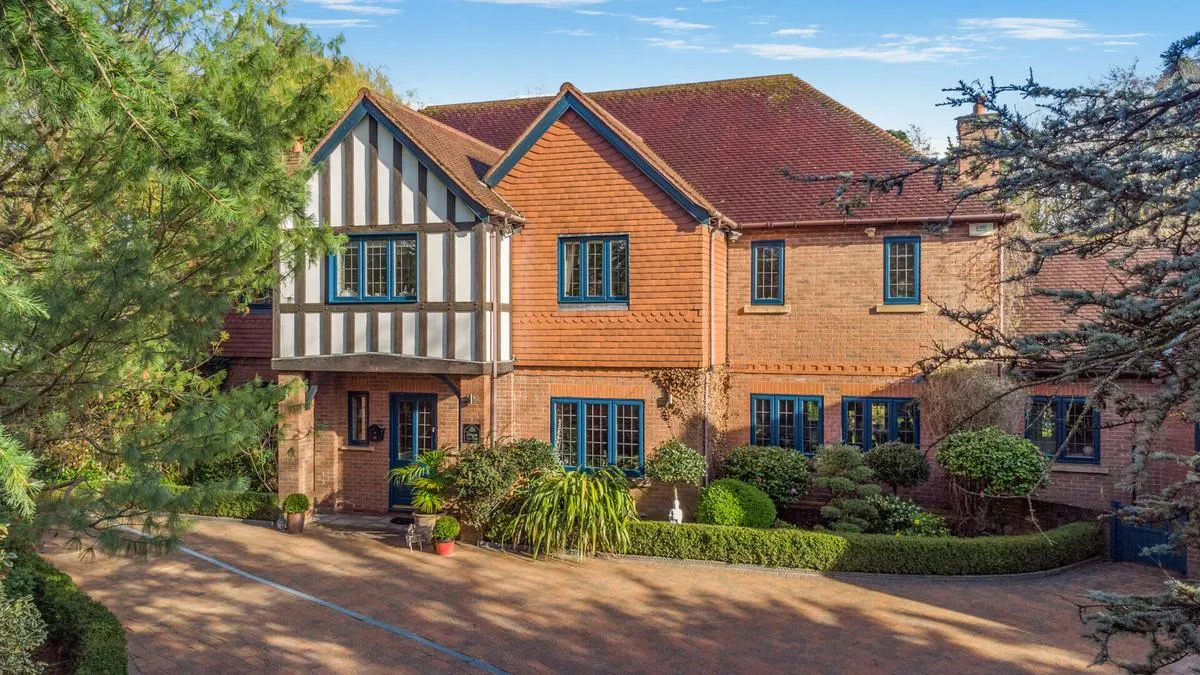 Alderbrook Road, Solihull, B91, photo 47