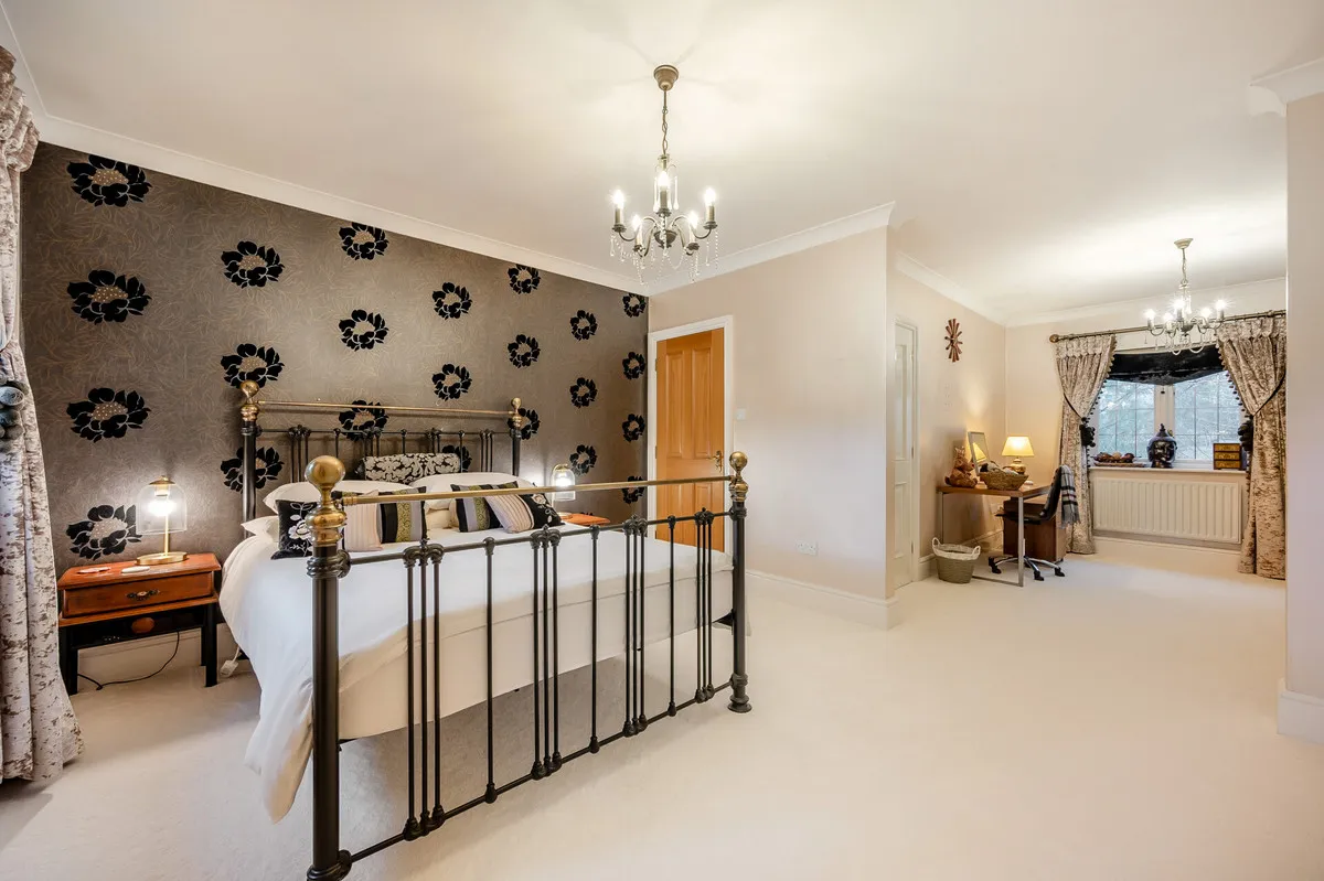 Alderbrook Road, Solihull, B91, photo 32