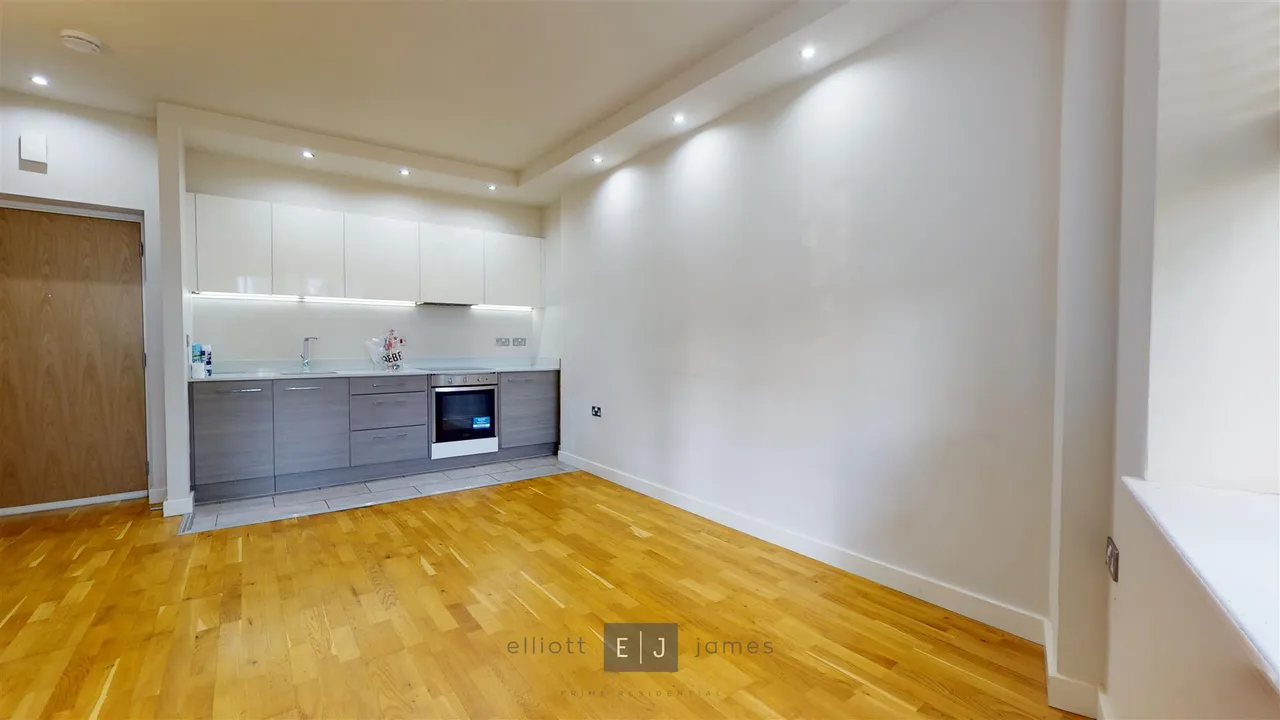 Charteris Road, Woodford Green, photo 3