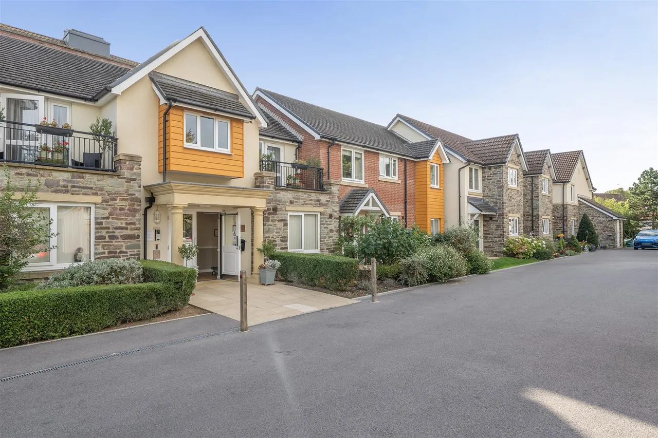 1 bed flat for sale, St. Peters Road, Portishead, BS20
