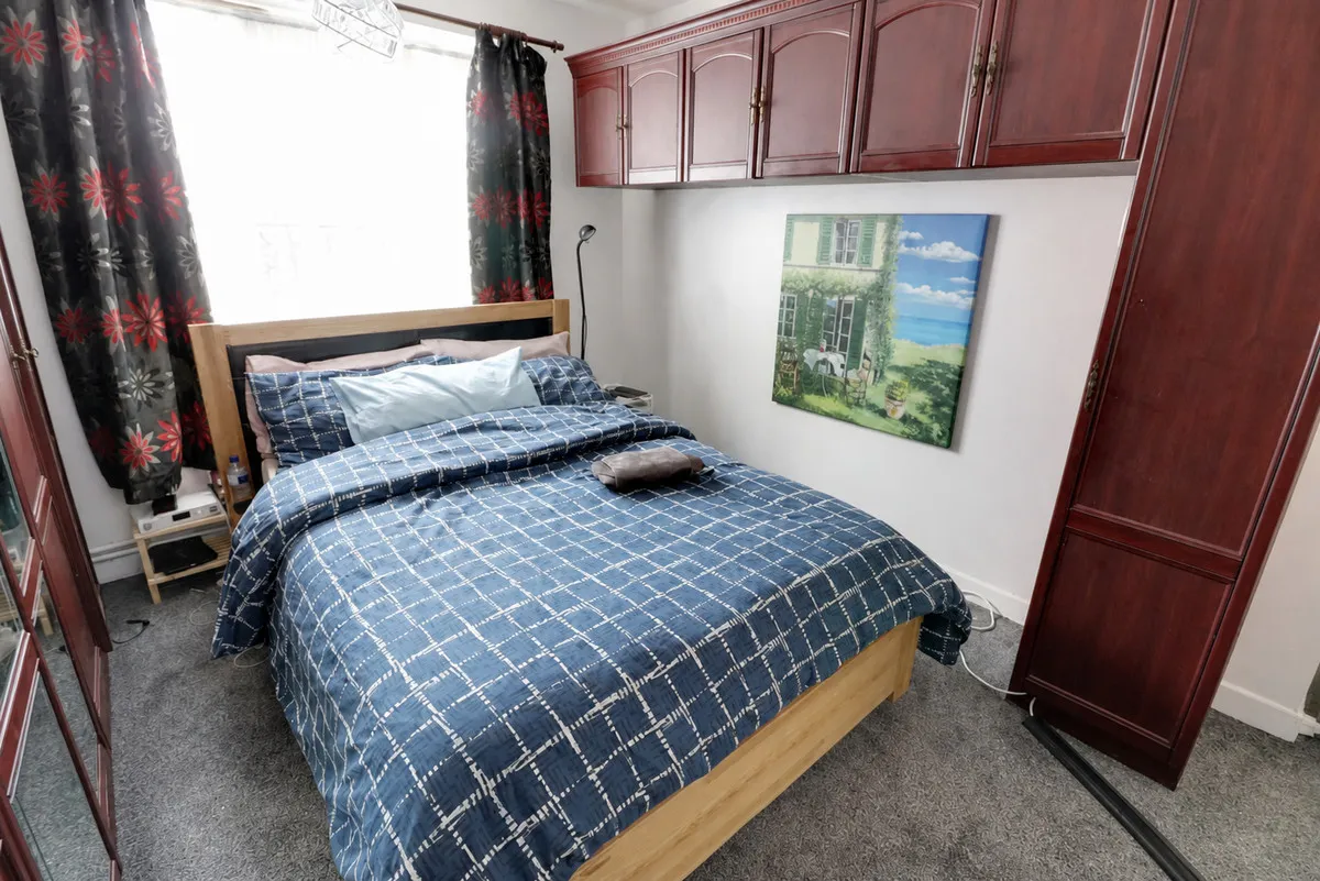 Barking Road, London, E6, photo 4