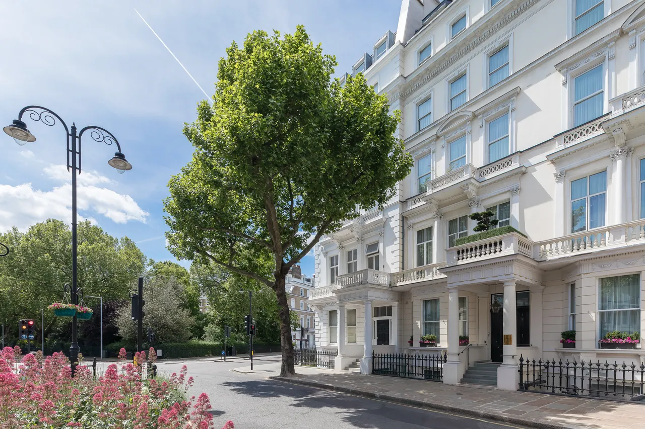 Queen's Gate, South Kensington, London, photo 2