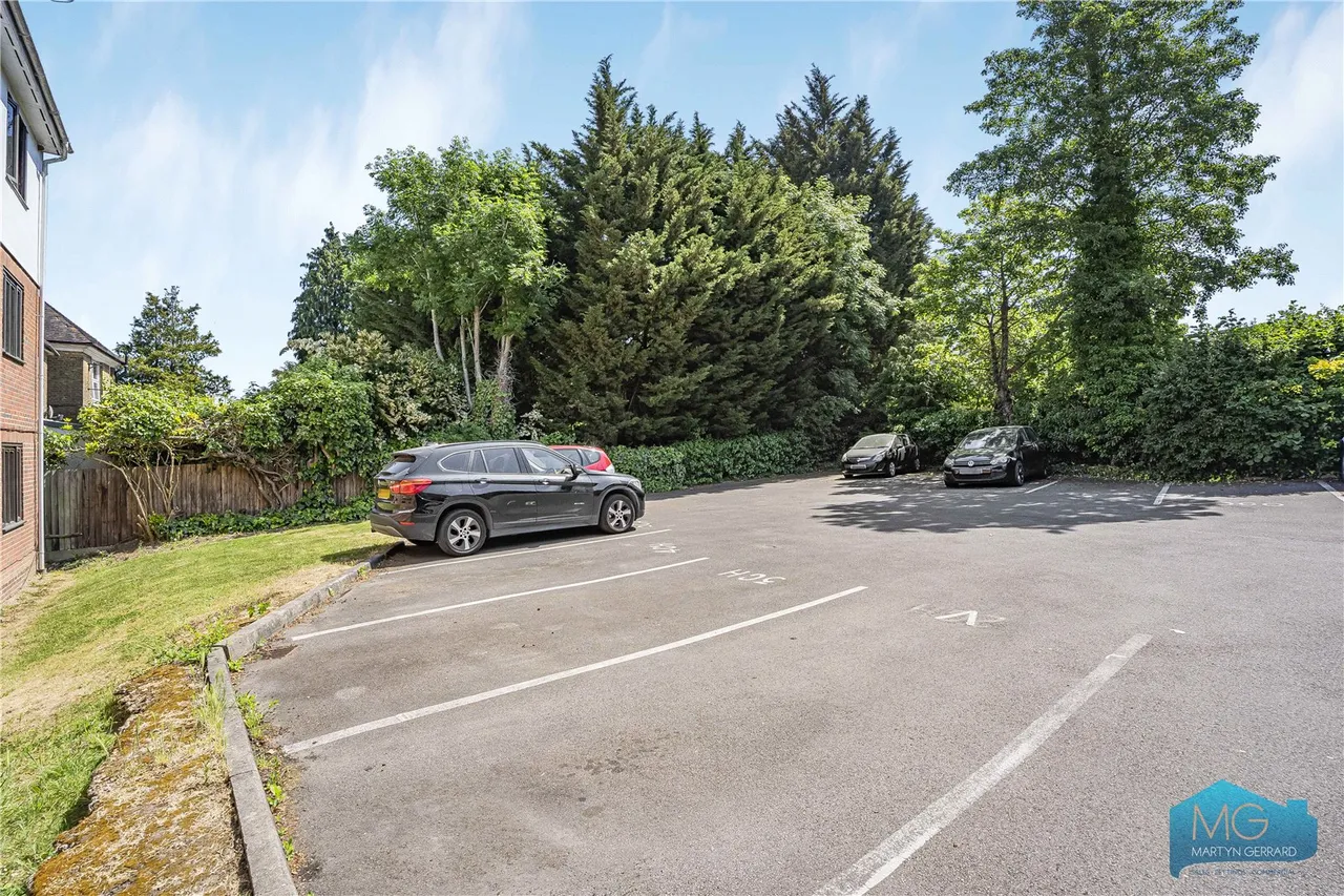 Station Road, New Barnet, EN5, photo 5