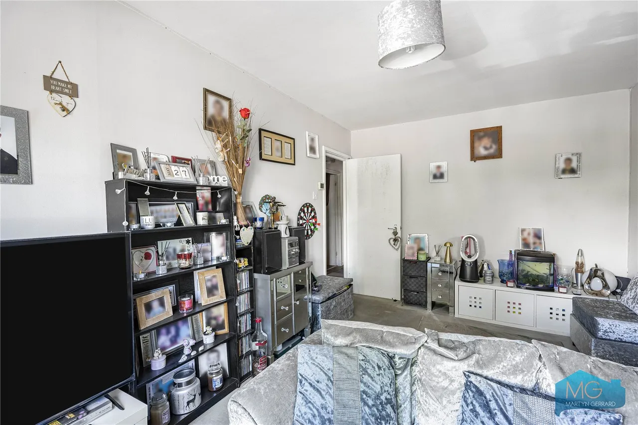 Station Road, New Barnet, EN5, photo 3