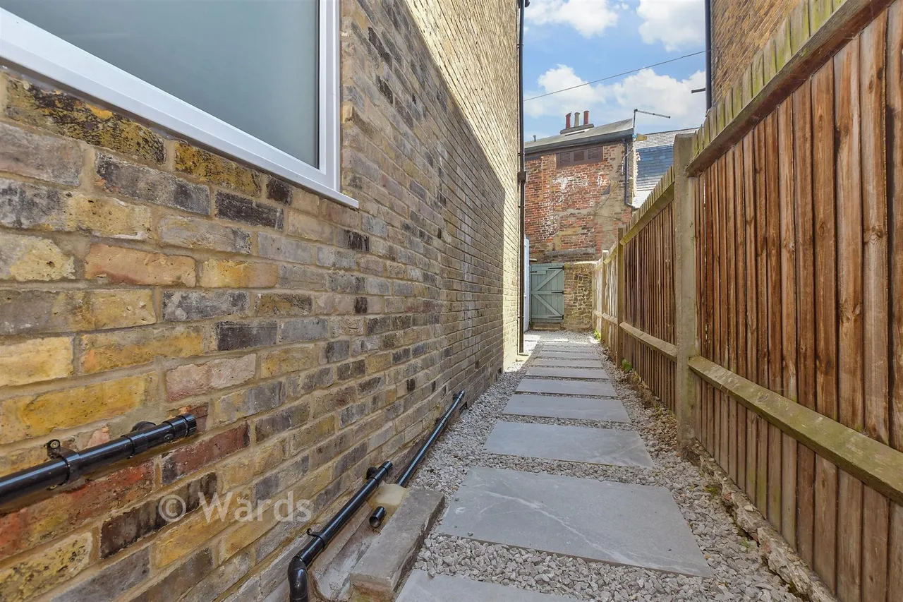 Stanhope Road, Deal, CT14, photo 14