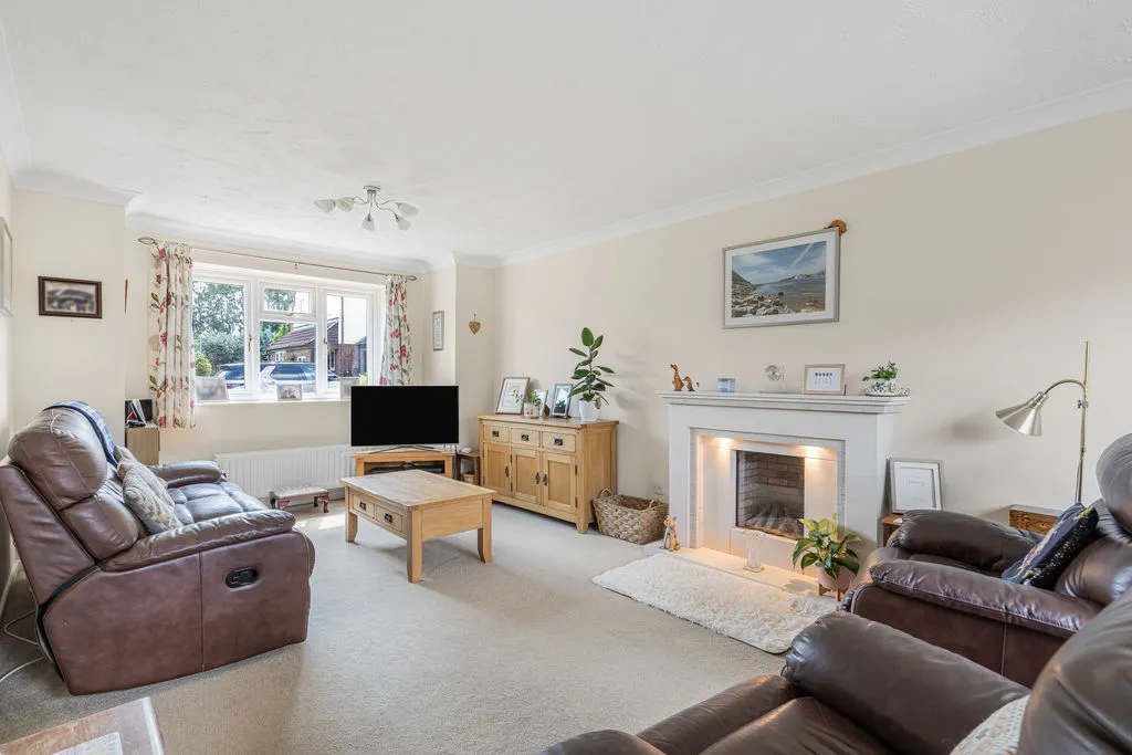 Normandy Way, Bletchley, MK3, photo 2