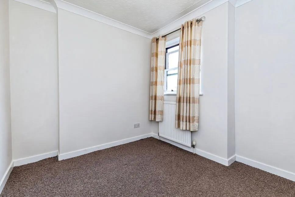 Skinner Street, Gillingham, Kent, ME7, photo 11