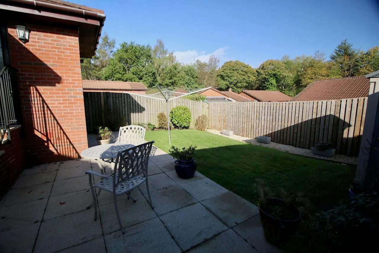 Broomknowe, Cumbernauld, G68 9AQ, photo 24