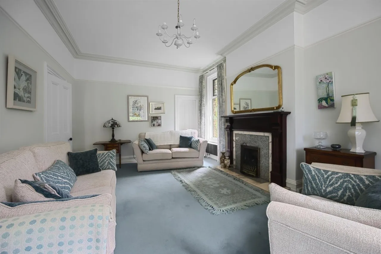 Knockdene Park North, Belfast, BT5, photo 12