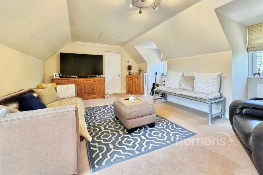 Alford Close, Sandhurst, GU47, photo 8
