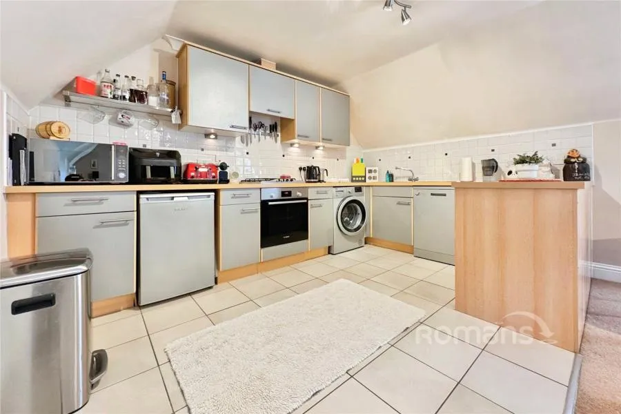 Alford Close, Sandhurst, GU47, photo 4