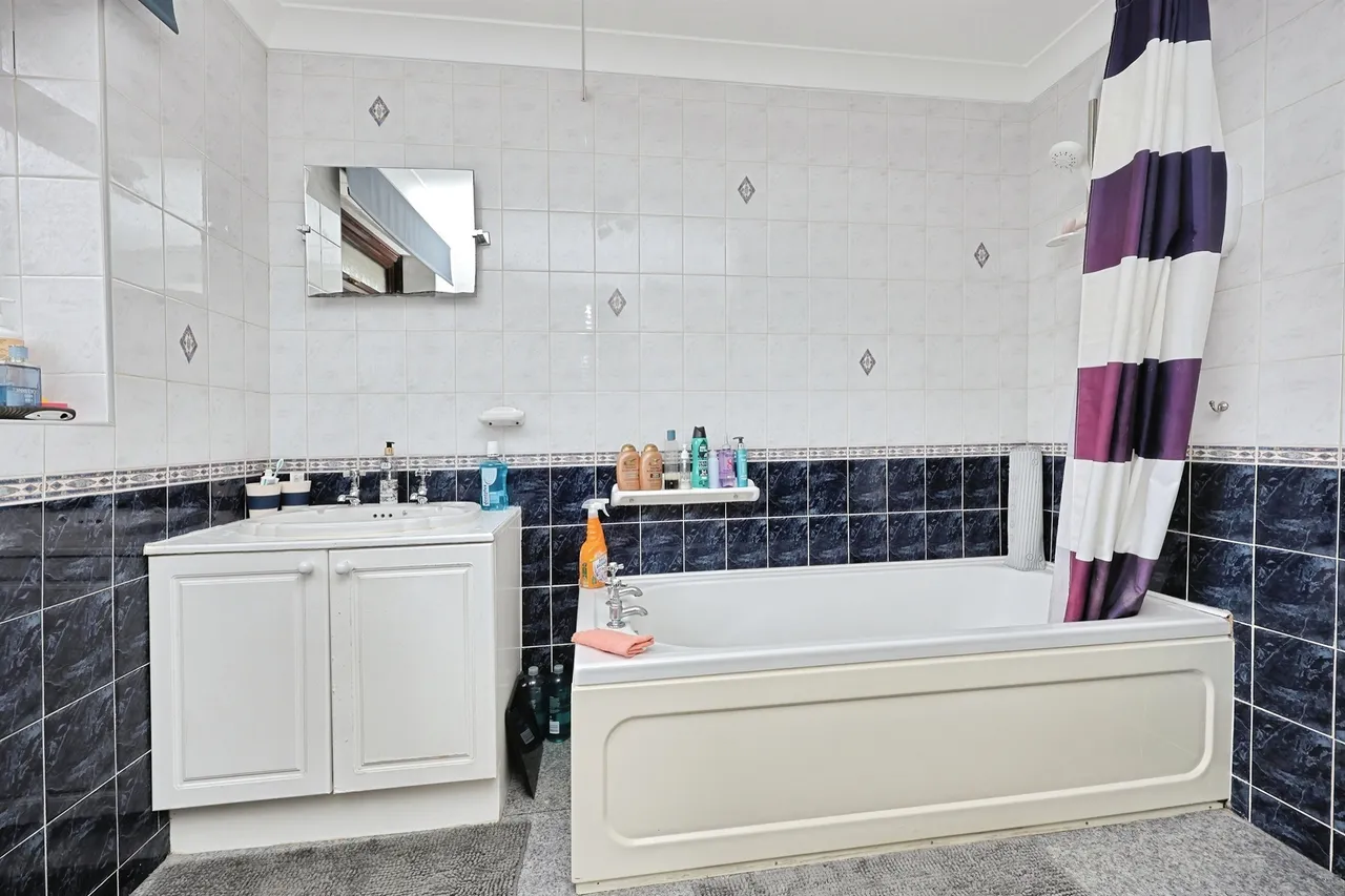 Thetford Road, Watton, IP25, photo 17