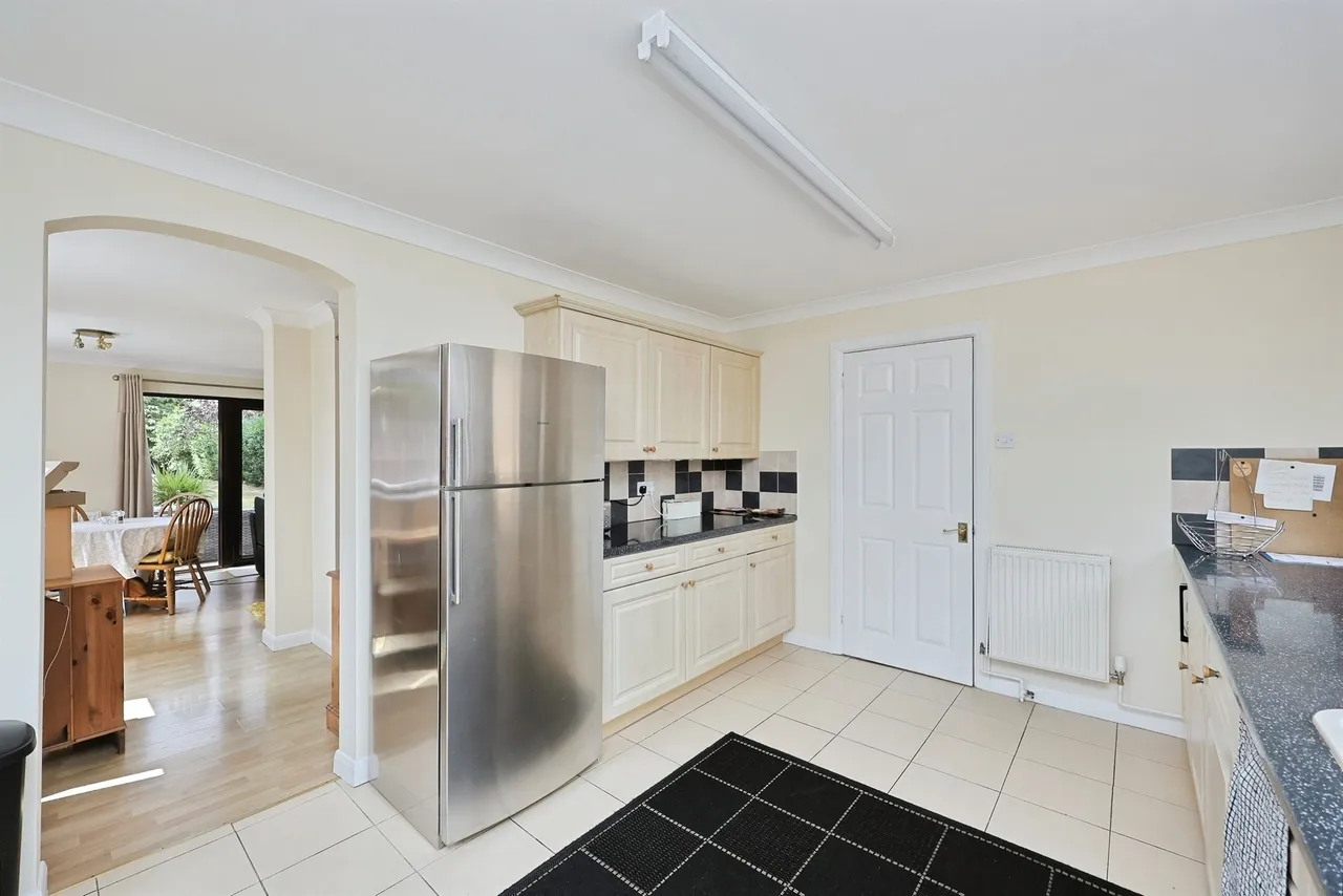 Thetford Road, Watton, IP25, photo 8