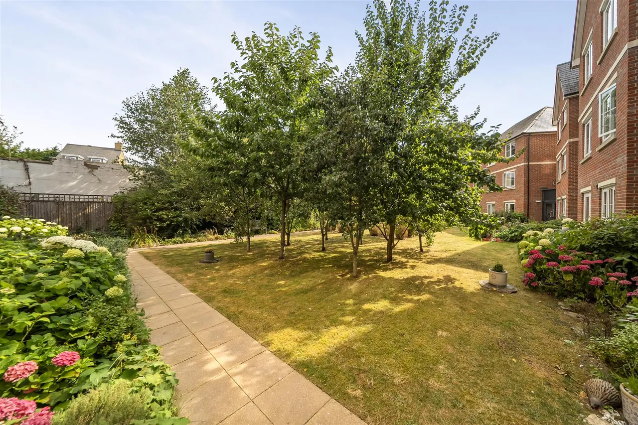 York Road, Wetherby, LS22, photo 14