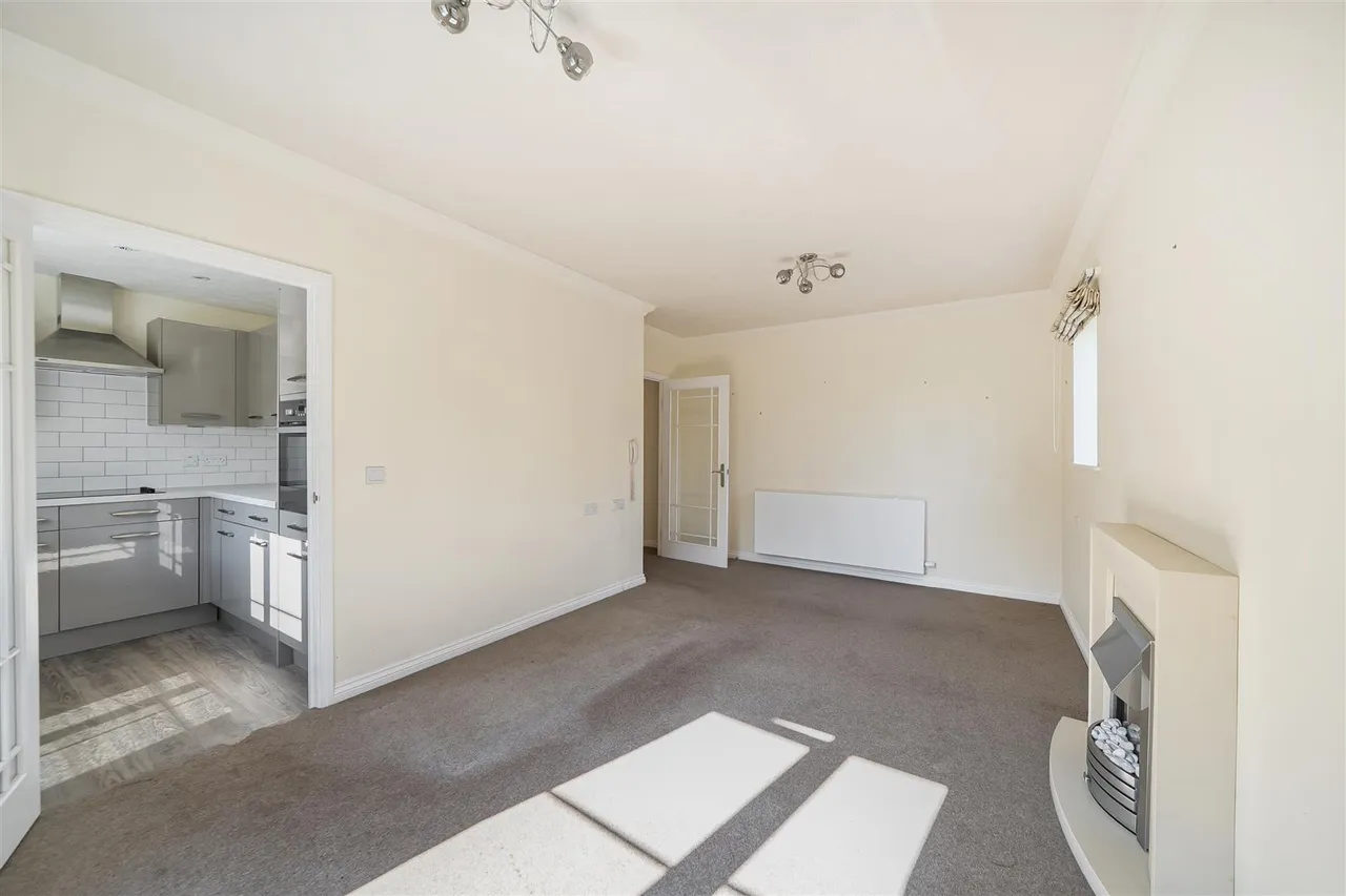 York Road, Wetherby, LS22, photo 3